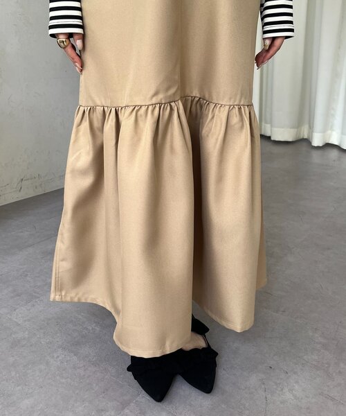 prose verse（プロズヴェール）の「裾フリルVネックジャンスカ（ジャンパースカート・レディース・ベージュ/ブラック・LARGE/MEDIUM）」の9枚目の写真