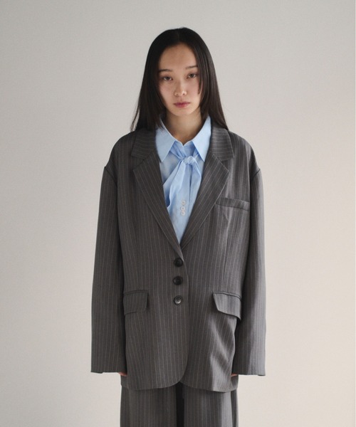 SOYEN（ソイエン）の「シングルラウンドテーラードジャケット/セットアップ可（テーラードジャケット・レディース・グレー/チャコール・F）」の10枚目の写真