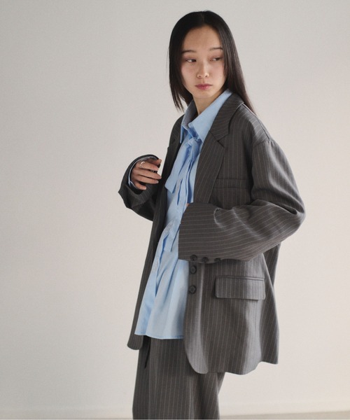 SOYEN（ソイエン）の「シングルラウンドテーラードジャケット/セットアップ可（テーラードジャケット・レディース・グレー/チャコール・F）」の11枚目の写真