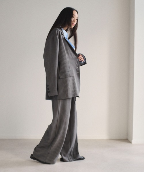 SOYEN（ソイエン）の「シングルラウンドテーラードジャケット/セットアップ可（テーラードジャケット・レディース・グレー/チャコール・F）」の17枚目の写真