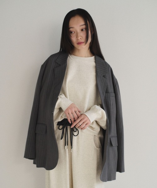 SOYEN（ソイエン）の「シングルラウンドテーラードジャケット/セットアップ可（テーラードジャケット・レディース・グレー/チャコール・F）」の20枚目の写真