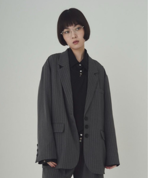 SOYEN(ソイエン)の「シングルラウンドテーラードジャケット/セットアップ可(テーラードジャケット・レディース・グレー/チャコール・F)」の5枚目の写真