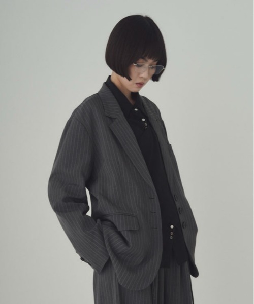 SOYEN(ソイエン)の「シングルラウンドテーラードジャケット/セットアップ可(テーラードジャケット・レディース・グレー/チャコール・F)」の6枚目の写真