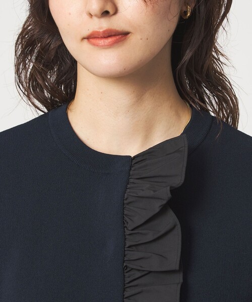 green label relaxing（グリーンレーベルリラクシング）の「フロント フリル ニット カーディガン（カーディガン/ボレロ・レディース・ネイビー/ブラウン系・FREE）」の7枚目の写真