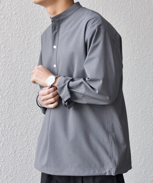 SHIPS any（シップス エニィ）の「SHIPS any:〈吸水速乾〉Rapidry バンドスキッパー スピンドル プルオーバー シャツ(セットアップ対応)◇（シャツ/ブラウス・メンズ・ベージュ/ブラック/グレー/ネイビー・SMALL/LARGE/MEDIUM）」の8枚目の写真