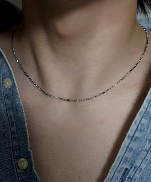 SBG（エスビー）の「インフルエンサー つぐ吉 × SBG ナロースクエアチェーンネックレス（ネックレス・メンズ・ゴールド/シルバー・FREE）」の3枚目の写真