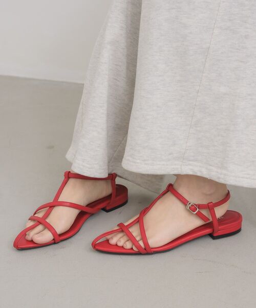 RETRO GIRL（レトロガール）の「ポインテッドトゥサンダル（サンダル・レディース・ブラック/シルバー/レッド・LARGE/MEDIUM）」の2枚目の写真