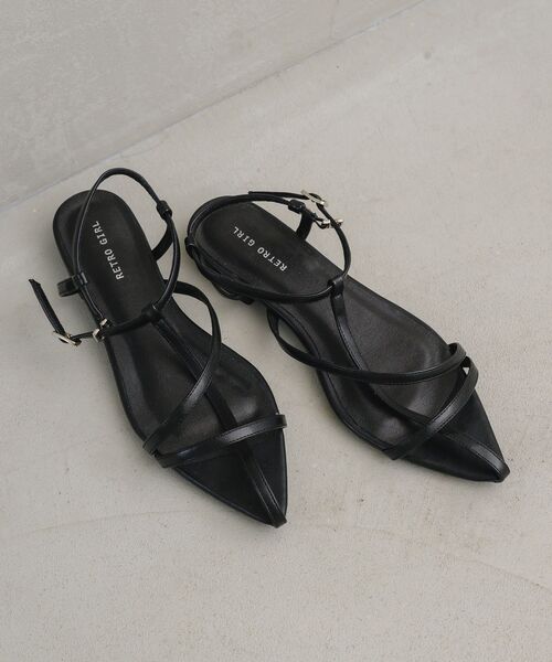 RETRO GIRL（レトロガール）の「ポインテッドトゥサンダル（サンダル・レディース・ブラック/シルバー/レッド・LARGE/MEDIUM）」の17枚目の写真