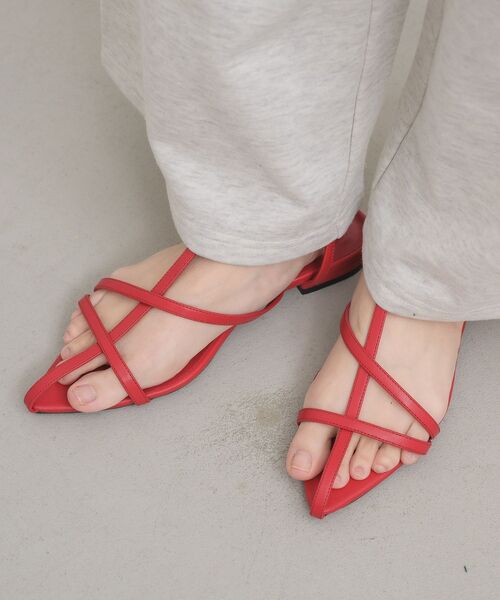 RETRO GIRL（レトロガール）の「ポインテッドトゥサンダル（サンダル・レディース・ブラック/シルバー/レッド・LARGE/MEDIUM）」の10枚目の写真