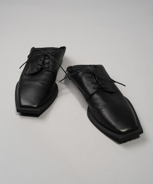 MAISON SPECIAL（メゾンスペシャル）の「《UNISEX》【SPECIAL SHOES FACTORY COLLABORATION】Square Toe With Open Lacing Flat Slip-ons/外羽スクエアトゥ2WAYフラットスリッポン【MAISON SPECIAL/メゾンスペシャル】（ドレスシューズ・メンズ・ブラック/ブラウン・28.5/27.5/26.5/25.5）」の7枚目の写真