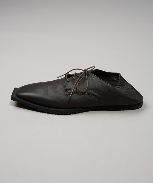 MAISON SPECIAL（メゾンスペシャル）の「《UNISEX》【SPECIAL SHOES FACTORY COLLABORATION】Square Toe With Open Lacing Flat Slip-ons/外羽スクエアトゥ2WAYフラットスリッポン【MAISON SPECIAL/メゾンスペシャル】（ドレスシューズ・メンズ・ブラック/ブラウン・28.5/27.5/26.5/25.5）」の10枚目の写真