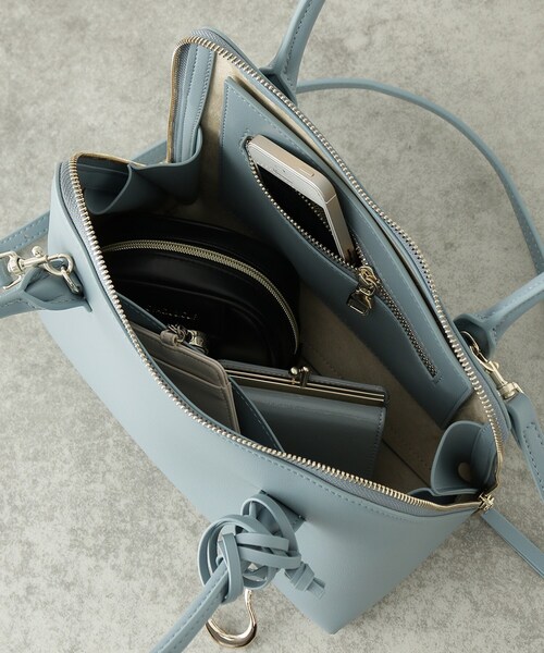 GALLEST(ギャレスト)の「【LE VERNIS】Poire boston bag(ハンドバッグ・レディース・サックスブルー/ブラック・00)」の8枚目の写真