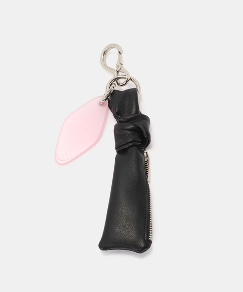 LE TALON（ルタロン）の「ADDCULUMN/アドカラム AMULET CHARM（キーホルダー・レディース・ブラック/ホワイト・FREE）」の5枚目の写真