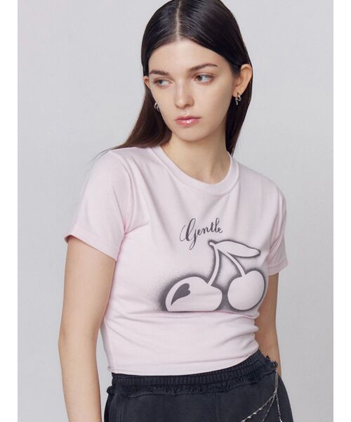 EMODA(エモダ)の「チェリープリントTシャツ【WEB限定カラーあり】(Tシャツ/カットソー・レディース・グレー/チャコールグレー/ホワイト/ブルー/ピンク・FREE)」の15枚目の写真