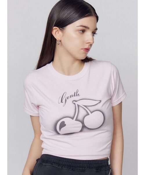 EMODA(エモダ)の「チェリープリントTシャツ【WEB限定カラーあり】(Tシャツ/カットソー・レディース・グレー/チャコールグレー/ホワイト/ブルー/ピンク・FREE)」の16枚目の写真