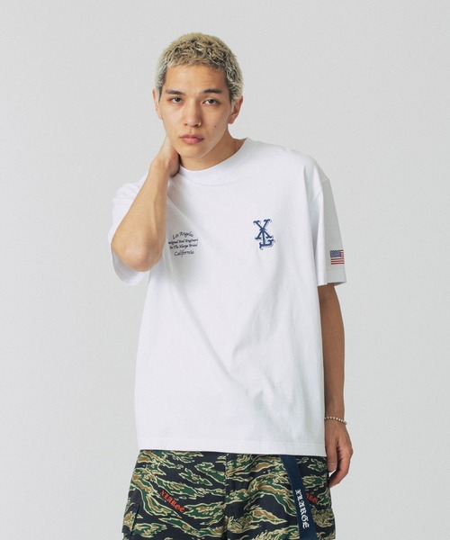 XLARGE(エクストララージ)の「LA VARSITY S/S TEE(Tシャツ/カットソー・メンズ・ブラック/ホワイト/ネイビー・S/M/L/XL)」の15枚目の写真