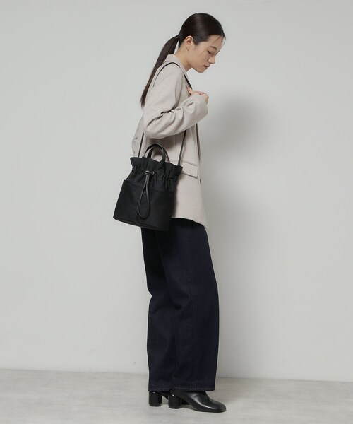 HIROKO HAYASHI（ヒロコハヤシ）の「LUINI AGILE（ルイーニ アジレ）ショルダーバッグ（ショルダーバッグ・レディース・グレー系その他5/ブラック・00）」の14枚目の写真