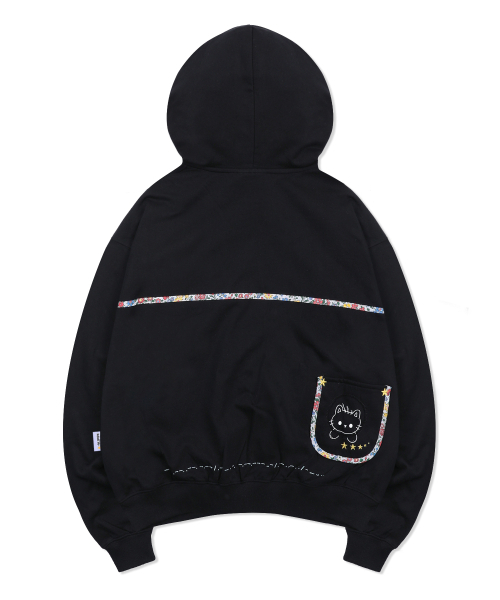 RuNaKi'Hu'(ルナキフ)の「WXJ041 ヒビキ花柄配色フードジップアップ (ブラック)(パーカー・レディース・その他・1/2)」の2枚目の写真