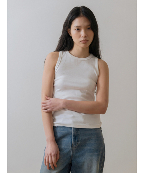 UNNOUT(アナウト)の「HALTER NECK COTTON SLEEVELESS SHIRT WHITE(Tシャツ/カットソー・レディース・その他・ONE SIZE)」の3枚目の写真
