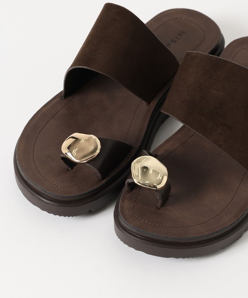 LEPSIM（レプシィム）の「メタルスライドサンダル　638914（サンダル・レディース・ダークブラウン/ブラック・LARGE/MEDIUM）」の7枚目の写真