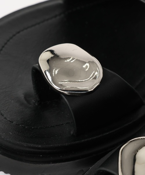 LEPSIM（レプシィム）の「メタルスライドサンダル　638914（サンダル・レディース・ダークブラウン/ブラック・LARGE/MEDIUM）」の10枚目の写真