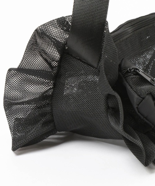 THEATRE PRODUCTS（シアタープロダクツ）の「【THEATRE PRODUCTS】別注メッシュフリルラウンドショルダー（ショルダーバッグ・レディース・オフホワイト/ブラック・FREE）」の11枚目の写真