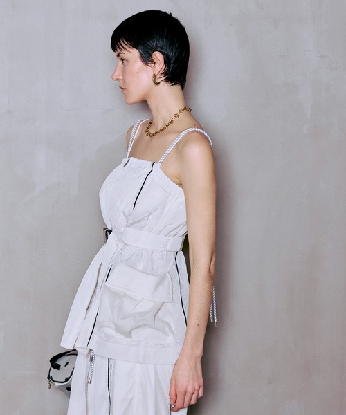 MAISON SPECIAL(メゾンスペシャル)の「【PRE-ORDER】Multiway Sporty Cami Tunic/マルチウェイスポーティキャミチュニック(シャツ/ブラウス・レディース・ホワイト/レッド/ブラック・FREE)」の15枚目の写真