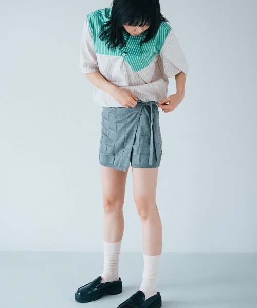 soduk(スドーク)の「【soduk】26SS新作 wrapping knit shorts / ラッピングニットショーツ(その他パンツ・レディース・グレー系/ブラック系/ネイビー・ONE SIZE)」の4枚目の写真