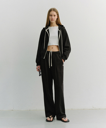UNISEX LEATHER LOGO WIDE SWEAT PANTS_UDPA6A102_BLACK