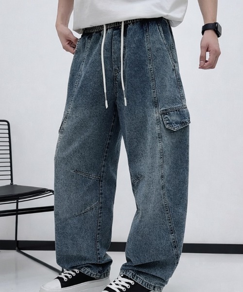 CLOTHY(クロシィ)の「【無造作にキマる、正解シルエット】デニムイージーカーゴパンツ(デニムパンツ・メンズ・ブルー/ブラック・MEDIUM/LARGE)」の6枚目の写真