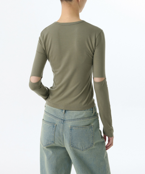 MUSINSA STANDARD WOMAN（ムシンサスタンダードウーマン）の「ウィメンズ テンセル スリム エルボ カット アウト 長袖Tシャツ [セージ]（Tシャツ/カットソー・レディース・その他・X-SMALL/SMALL/MEDIUM/LARGE）」の4枚目の写真