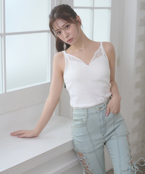 Ambre Neige(アンブルネージュ)の「lace design with cups camisole / レースデザインカップツキキャミソール(キャミソール・レディース・オフホワイト/ブラック・FREE)」の13枚目の写真