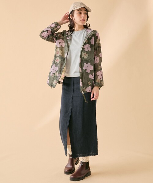 AIGLE(エーグル)の「UVカット 撥水 プリントフーデッドジャケット RP(ナイロンジャケット・レディース・モスグリーン・36/42/44/38/40/34)」の12枚目の写真