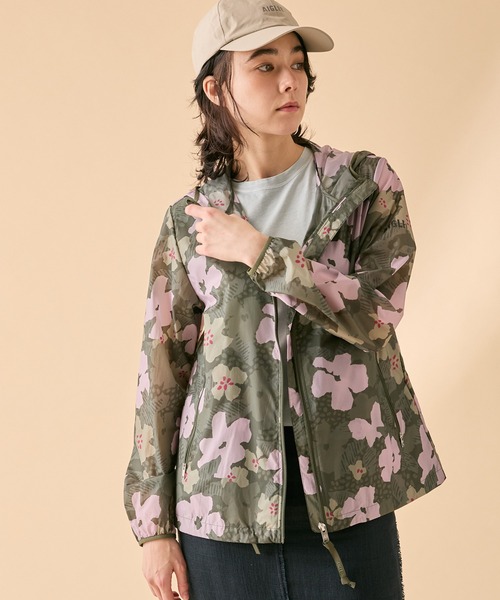 AIGLE(エーグル)の「UVカット 撥水 プリントフーデッドジャケット RP(ナイロンジャケット・レディース・モスグリーン・36/42/44/38/40/34)」の1枚目の写真
