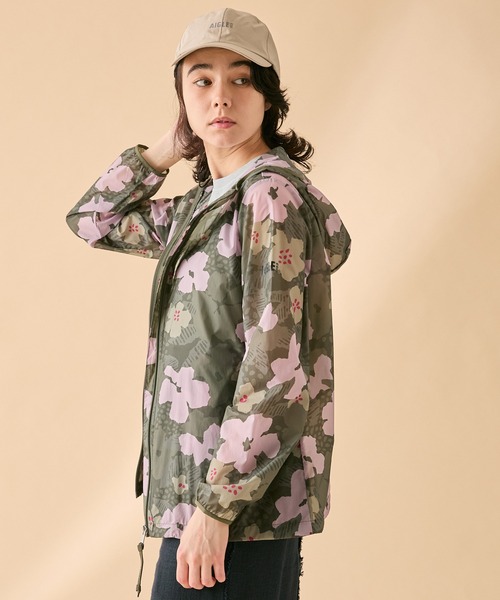 AIGLE(エーグル)の「UVカット 撥水 プリントフーデッドジャケット RP(ナイロンジャケット・レディース・モスグリーン・36/42/44/38/40/34)」の3枚目の写真