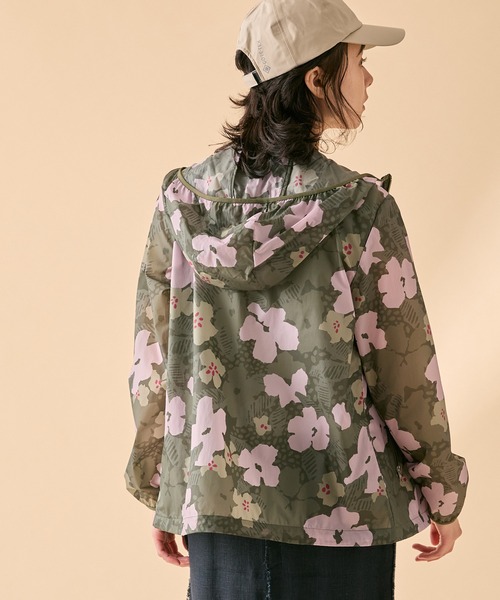 AIGLE(エーグル)の「UVカット 撥水 プリントフーデッドジャケット RP(ナイロンジャケット・レディース・モスグリーン・36/42/44/38/40/34)」の4枚目の写真