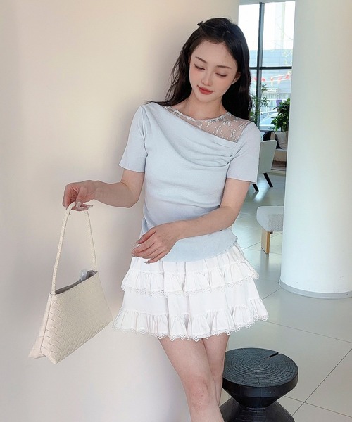 Jasmine Grandiflorum(ジャスミングランディフローラム)の「【Jasmine】レース切り替えアシメトリーデザインTシャツ(Tシャツ/カットソー・レディース・アイボリー/ブルー/ブラック・FREE)」の21枚目の写真
