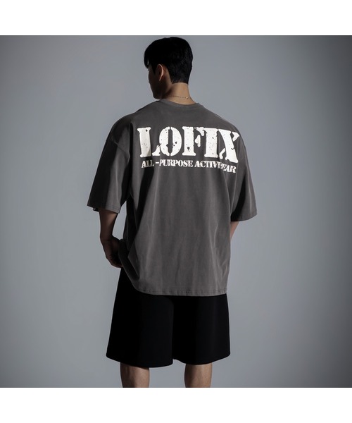 LOFIX(ロフィックス)の「ピグメントジャイアントフィット半袖3カラー(Tシャツ/カットソー・メンズ・その他1/チャコール/レッド・MEDIUM/LARGE/X-LARGE/XX-LARGE)」の1枚目の写真