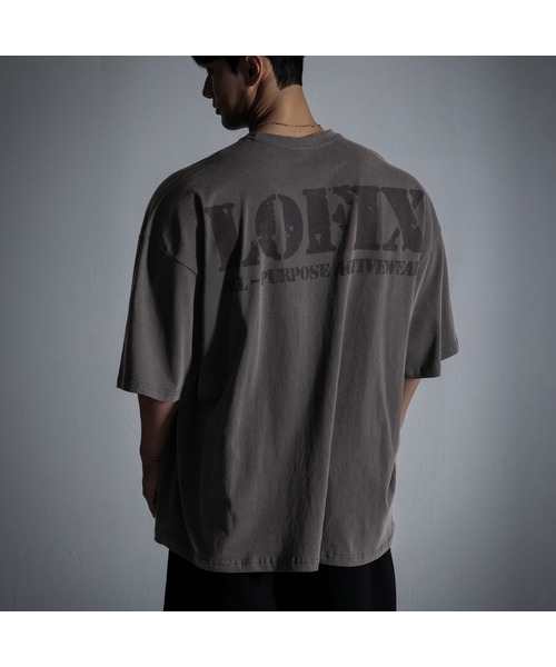 LOFIX(ロフィックス)の「ピグメントジャイアントフィット半袖3カラー(Tシャツ/カットソー・メンズ・その他1/チャコール/レッド・MEDIUM/LARGE/X-LARGE/XX-LARGE)」の2枚目の写真