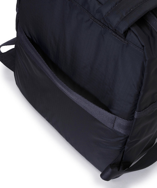LeSportsac(レスポートサック)の「MEDIUM E/W BACKPACK ディープシーブルー(バックパック/リュック・レディース・ブルー・FREE)」の7枚目の写真