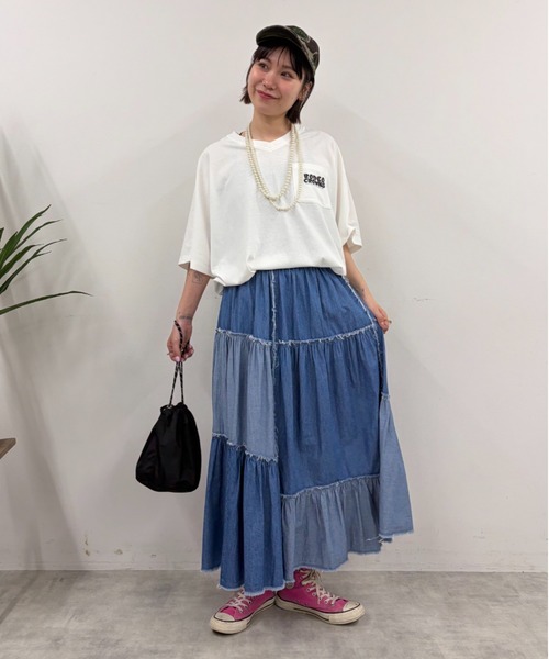 RODEO CROWNS WIDE BOWL(ロデオクラウンズワイドボウル)の「デニムパッチワークティアードスカート(デニムスカート・レディース・ブラック/ブルー・FREE)」の19枚目の写真