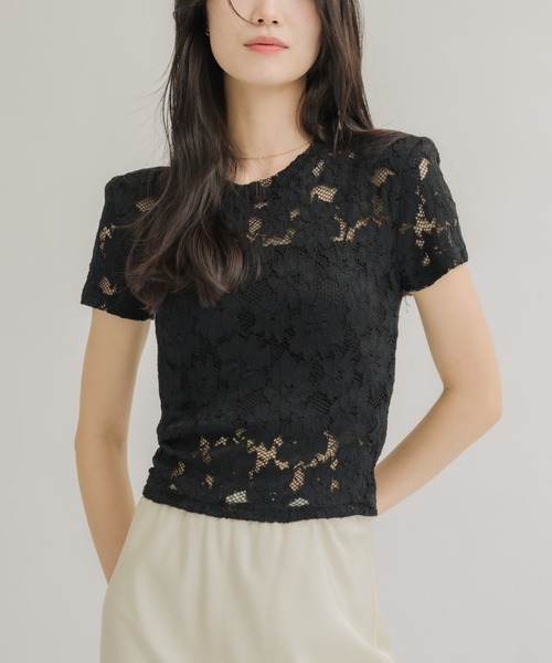 NEUNA(ヌナ)の「【綿入りで肌触り◎】ショルダーパット付きレーストップス(Tシャツ/カットソー・レディース・ブラック/クリーム・FREE)」の1枚目の写真