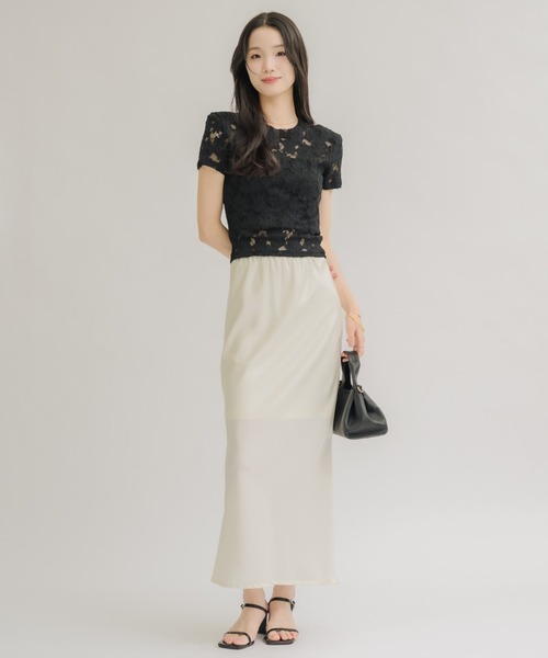 NEUNA(ヌナ)の「【綿入りで肌触り◎】ショルダーパット付きレーストップス(Tシャツ/カットソー・レディース・ブラック/クリーム・FREE)」の13枚目の写真