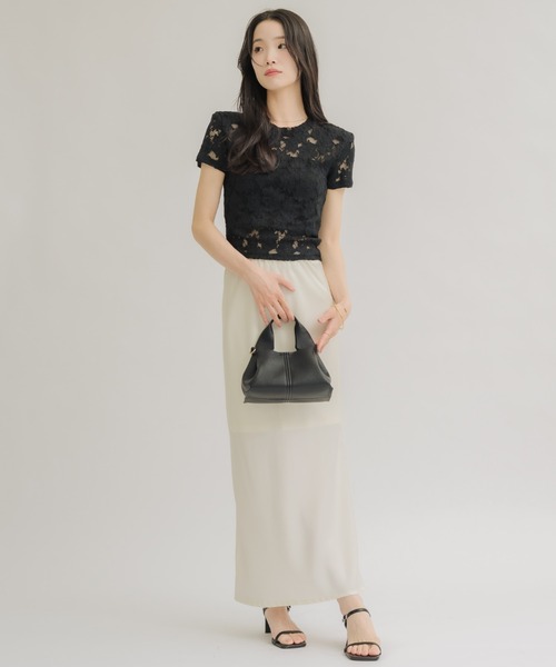 NEUNA(ヌナ)の「【綿入りで肌触り◎】ショルダーパット付きレーストップス(Tシャツ/カットソー・レディース・ブラック/クリーム・FREE)」の11枚目の写真