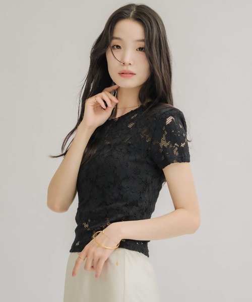 NEUNA(ヌナ)の「【綿入りで肌触り◎】ショルダーパット付きレーストップス(Tシャツ/カットソー・レディース・ブラック/クリーム・FREE)」の22枚目の写真