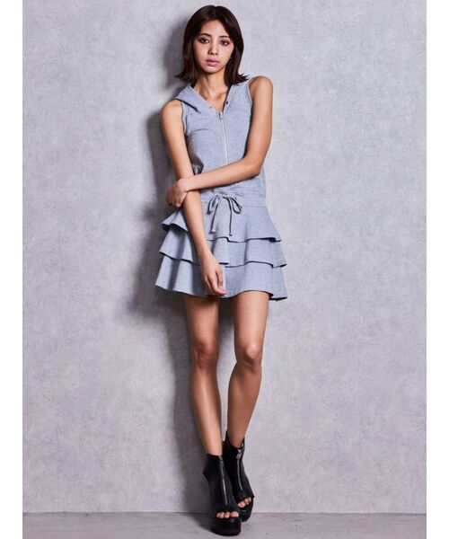 GYDA（ジェイダ）の「フロントZIP GGスライダータンクソールショートブーツ（ブーツ・レディース・ブラック・LARGE/MEDIUM/SMALL）」の5枚目の写真