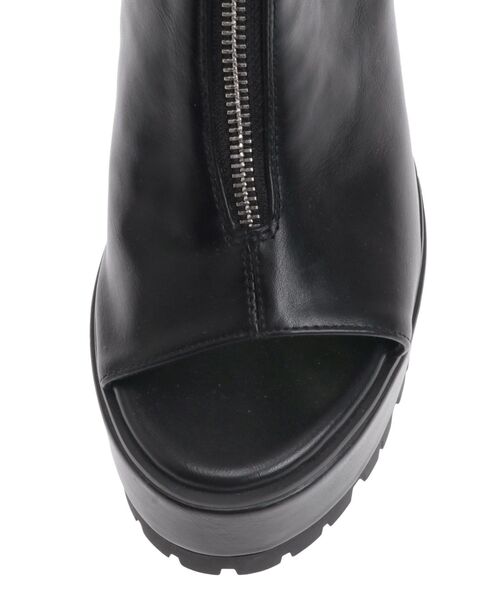 GYDA(ジェイダ)の「フロントZIP GGスライダータンクソールショートブーツ(ブーツ・レディース・ブラック・LARGE/MEDIUM/SMALL)」の6枚目の写真