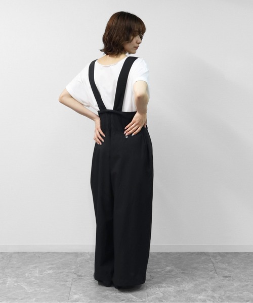 THE CELL.(ザセルドット)の「プリーツタック ワイドサロペット 【ALLシーズン着用可】 PLEATED TUCK WIDE SALOPETTE(サロペット/オーバーオール・レディース・ブラック・FREE)」の9枚目の写真