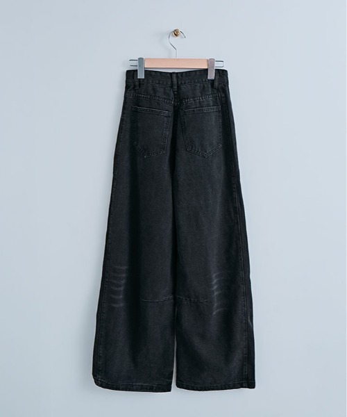 kirakiraShop(キラキラショップ)の「バレル レッグ ウォッシュ デニムパンツ(デニムパンツ・レディース・ブラック・XL/L/M/S)」の9枚目の写真