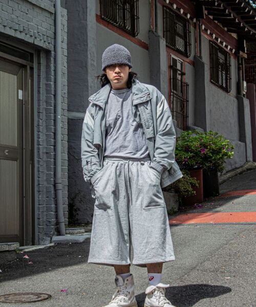 LENGAGEMENT(ランガージュマン)の「Wide Fatigue Bermuda Sweat Shorts (Grey)(その他パンツ・レディース・グレー・1/2)」の14枚目の写真